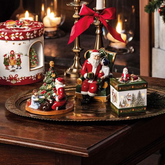 Villeroy & Boch Christmas Toy's Santa in Armchair, Multicoloured, 10 x 10 x 15 cm, Hard Porcelain, Multi-Colour, One Size - Image 3