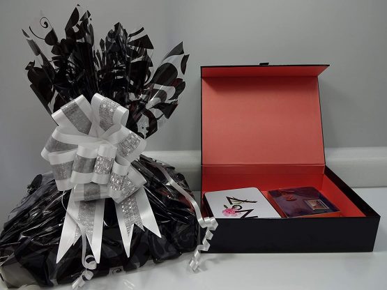 No7 Beauty Bundle Gift Hamper For Her, Face & Eye Shadow Palette, Eye Liner, Lip Glaze, Mascara, Nail Colour, Gift Box Hamper For Her - Image 4