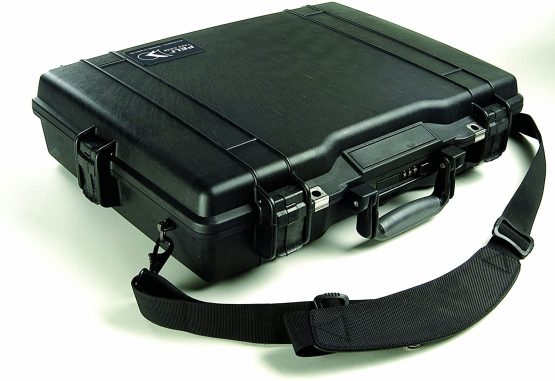 PELI 1495CC1 Impact Resistant Laptop Case, IP67 Watertight and Dustproof, 37L Capacity, Made in US, Black - Image 2