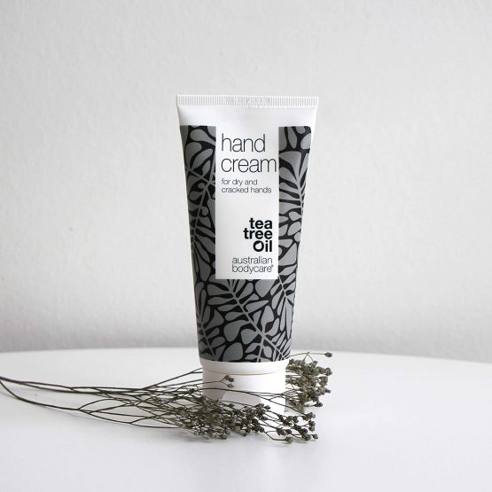 Australian Bodycare Hand Cream for very dry hands | Hand cream for Men & Women with cracked hands | Vegan Hand Cream with Tea Tree Oil | Hand Cream for working hands | 100ml - Image 2
