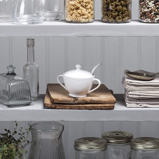 WM Bartleet & Sons 1750 T372 Traditional Porcelain Sugar Bowl with Lid & Spoon – White - Image 3