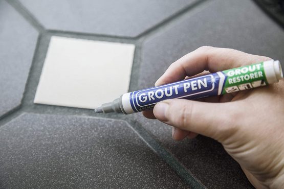 RAINBOW CHALK MARKERS LTD Grout Pen - Designed for restoring tile grout in bathrooms & kitchens (Grey) - Image 3