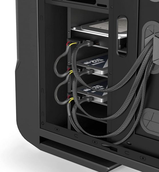 KabelDirekt – 3x SATA 3 cables 6Gb/s – 30cm, straight connector (data cable, 6Gbit/s, SATA III/Serial ATA, L connector, set of 3 cables, connects hard drives/SSDs/hard disks to the motherboard, black) - Image 3