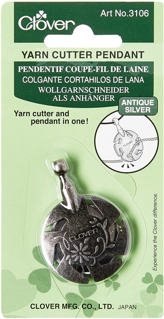 clover Yarn Cutter Pendant Antique Silver, 2.76 x 8.35 x 14.44 cm