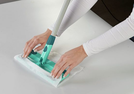 Leifheit Clean and Away Dusting Mop Head for Click System, Turquoise, 39 x 26 x 5 cm - Image 4