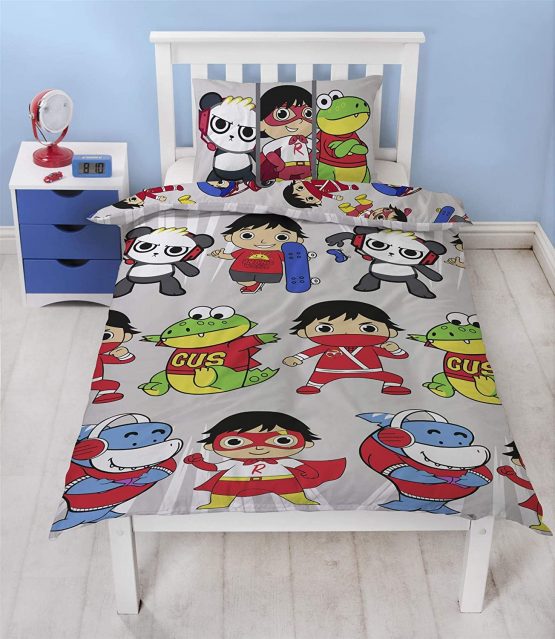 Ryans World Gang Single Duvet Cover | Reversible Official Merchandise Bedding | Featuring Red Titan, Combo Panda & Gus - Image 3