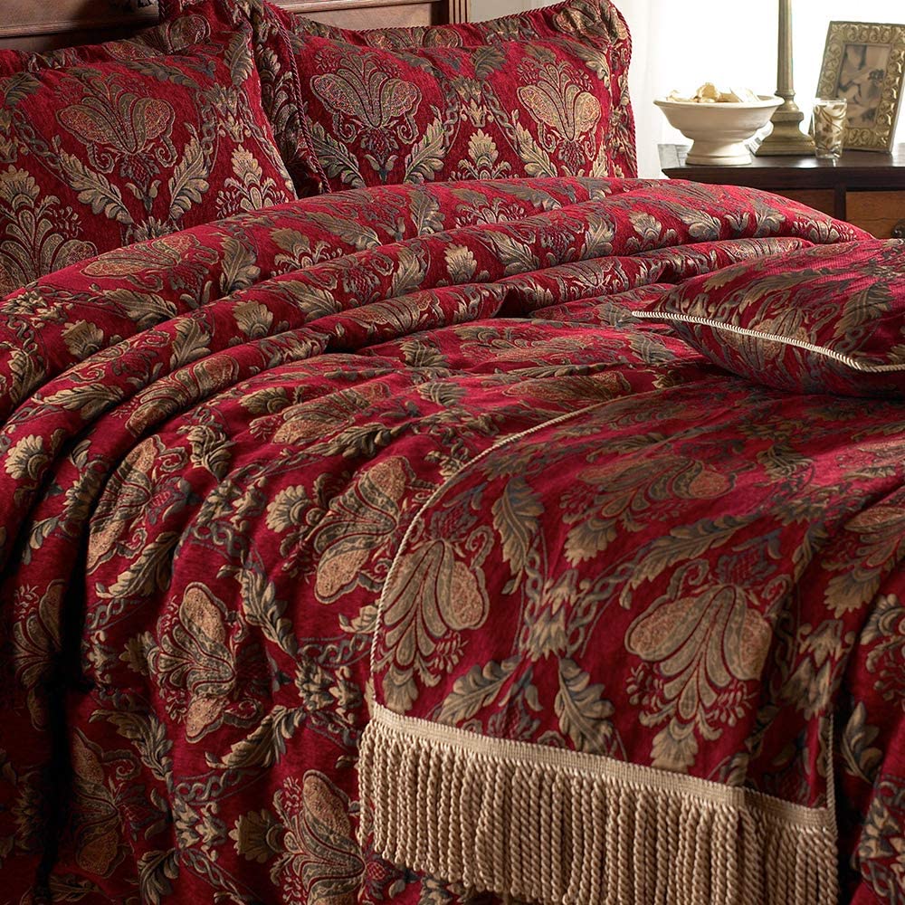 Paoletti Shiraz Throw Bed Runner - Embroidered Damask Jacquard Burgundy Gold (Burgundy Red - 130 x 170 cm)