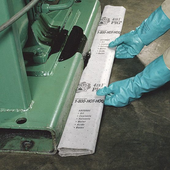 New Pig MAT284 PIG 4 IN 1 Mat, 34.8 L Absorbency, 24 m Length x 41 cm Width, 1 Roll/Dispenser, Grey - Image 3