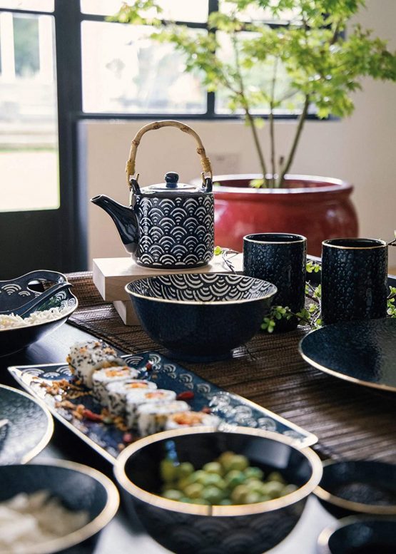 Mikasa Satori Japanese Teapot with Wave Pattern and Bamboo Handle, Porcelain, Indigo Blue/White, 500 ml - Image 3