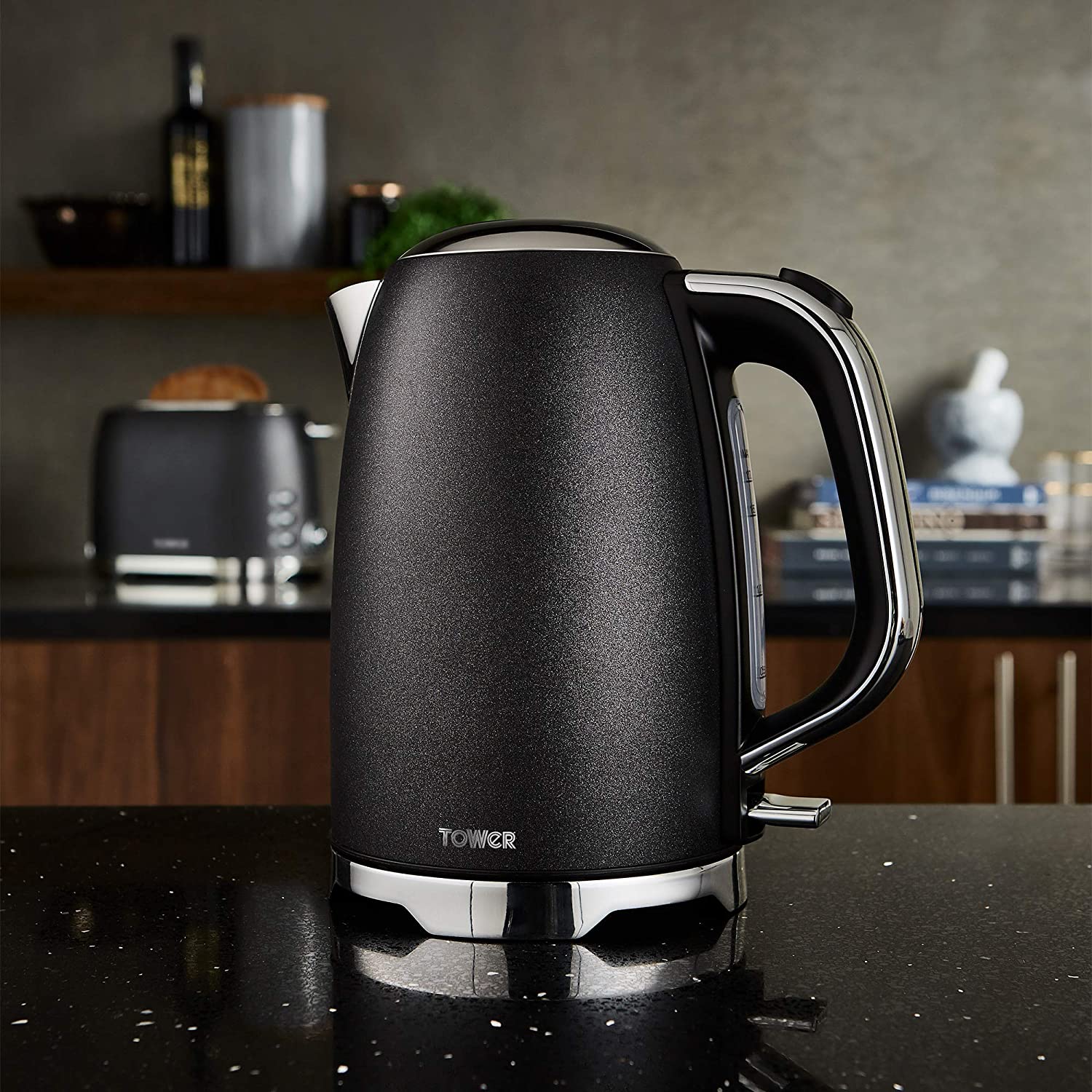 Tower T10039 Fast Boil Kettle with Automatic ShutOff, Concealed