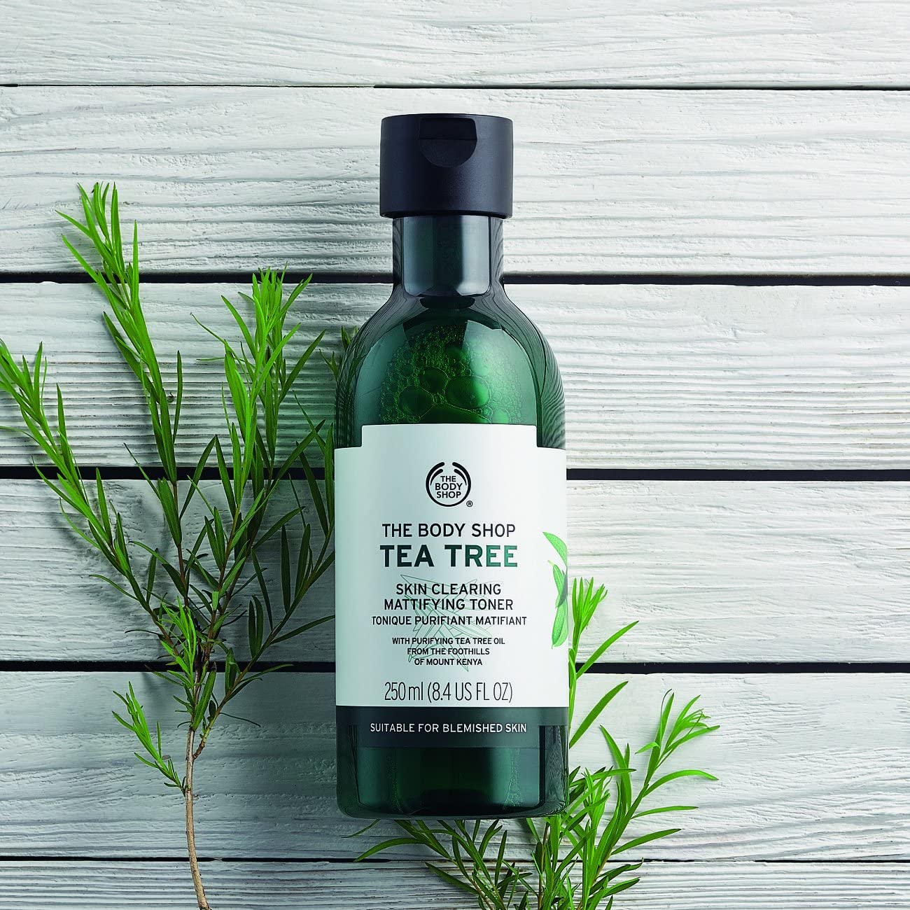 The Body Shop Tea Tree Skin Clearing Toner (1x 250ml), Purifying Toner for Oily Blemish-Prone Skin - Image 3
