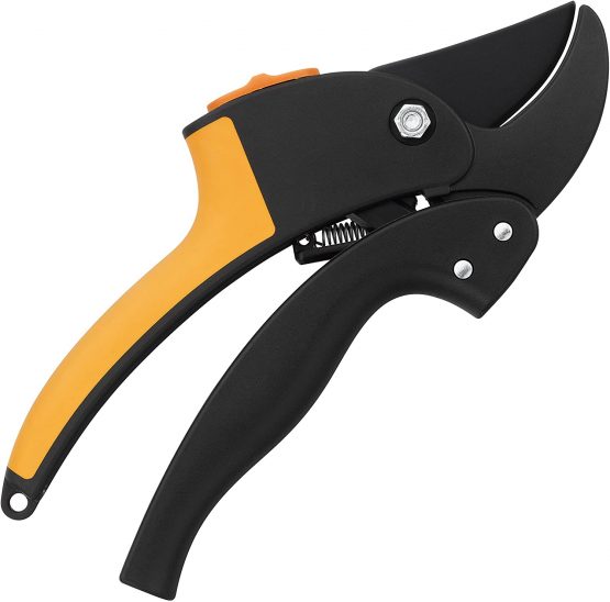 Fiskars PowerStep Pruner Anvil P83, Cutting diameter: 2.4 cm, Steel blades with non-stick coating, Length: 19 cm, Black/Orange, 1000575 - Image 2