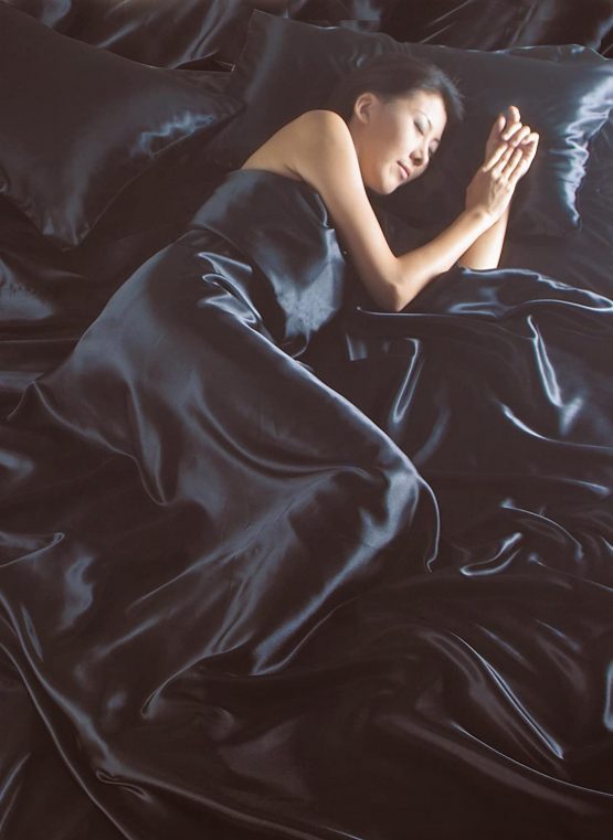 Intimates Satin Black Single Bed Complete Bedding Duvet Cover Set