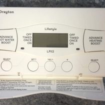 Drayton 25476 LP722 (Mk4) 2 Channel Programmer, White