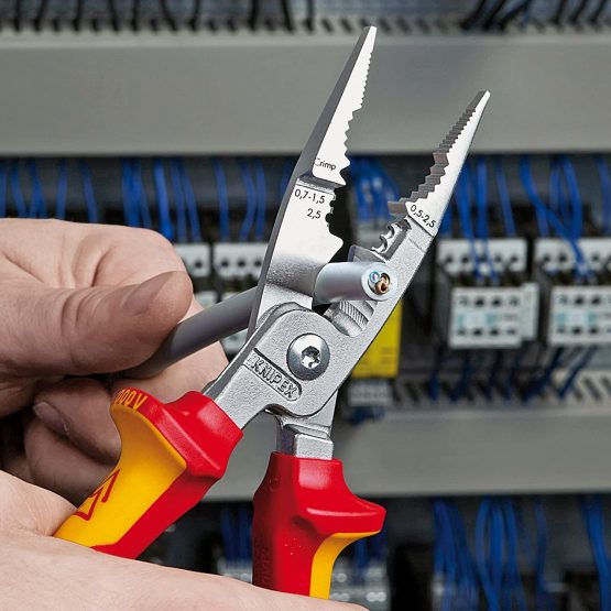 KNIPEX Pliers for Electrical Installation 1000V-insulated (200 mm) 13 86 200 - Image 3