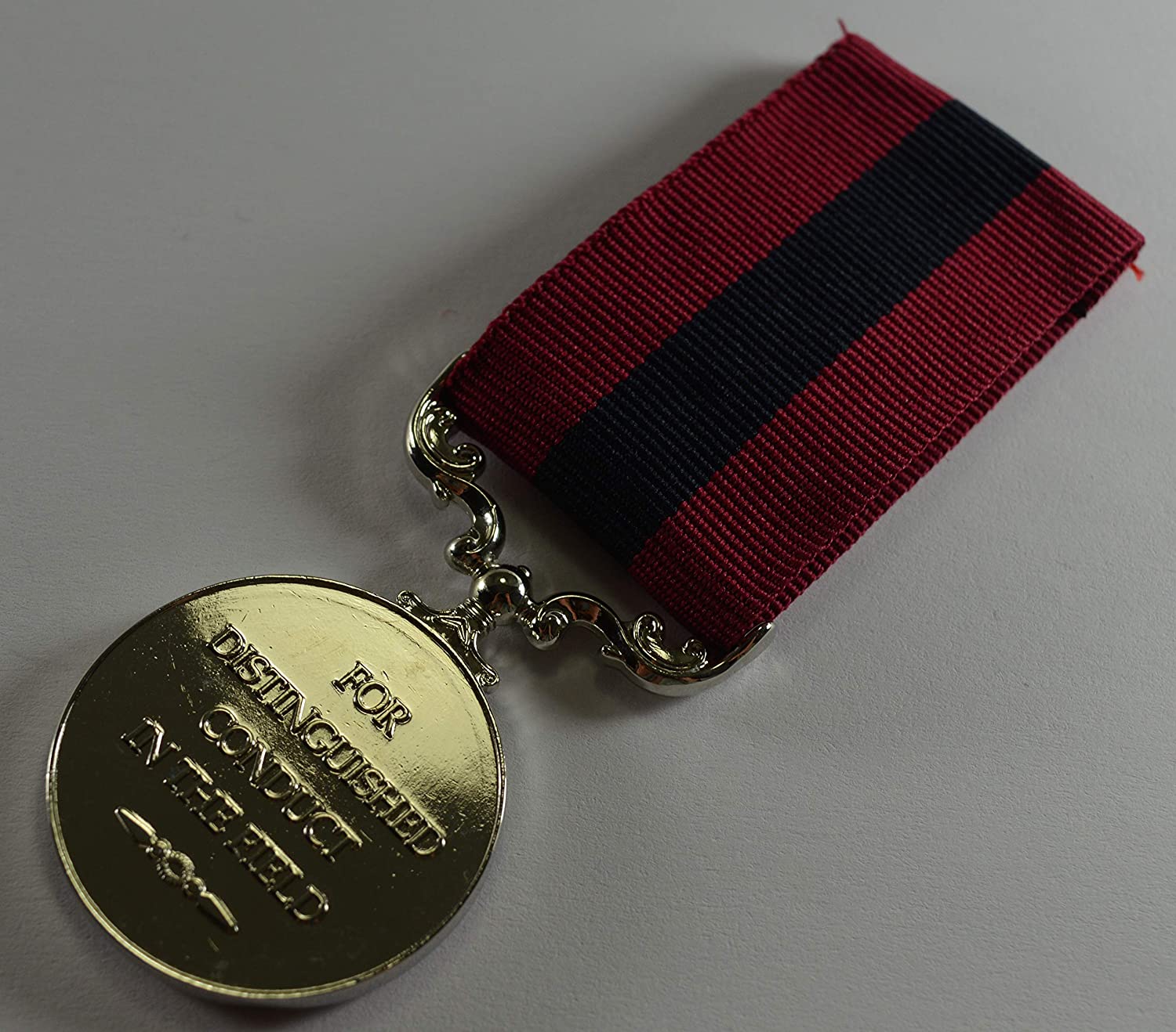 The Commemorative Coin Company Silver Full Size Replica WW1 George V Distinguished Conduct Medal with Ribbon - Image 2