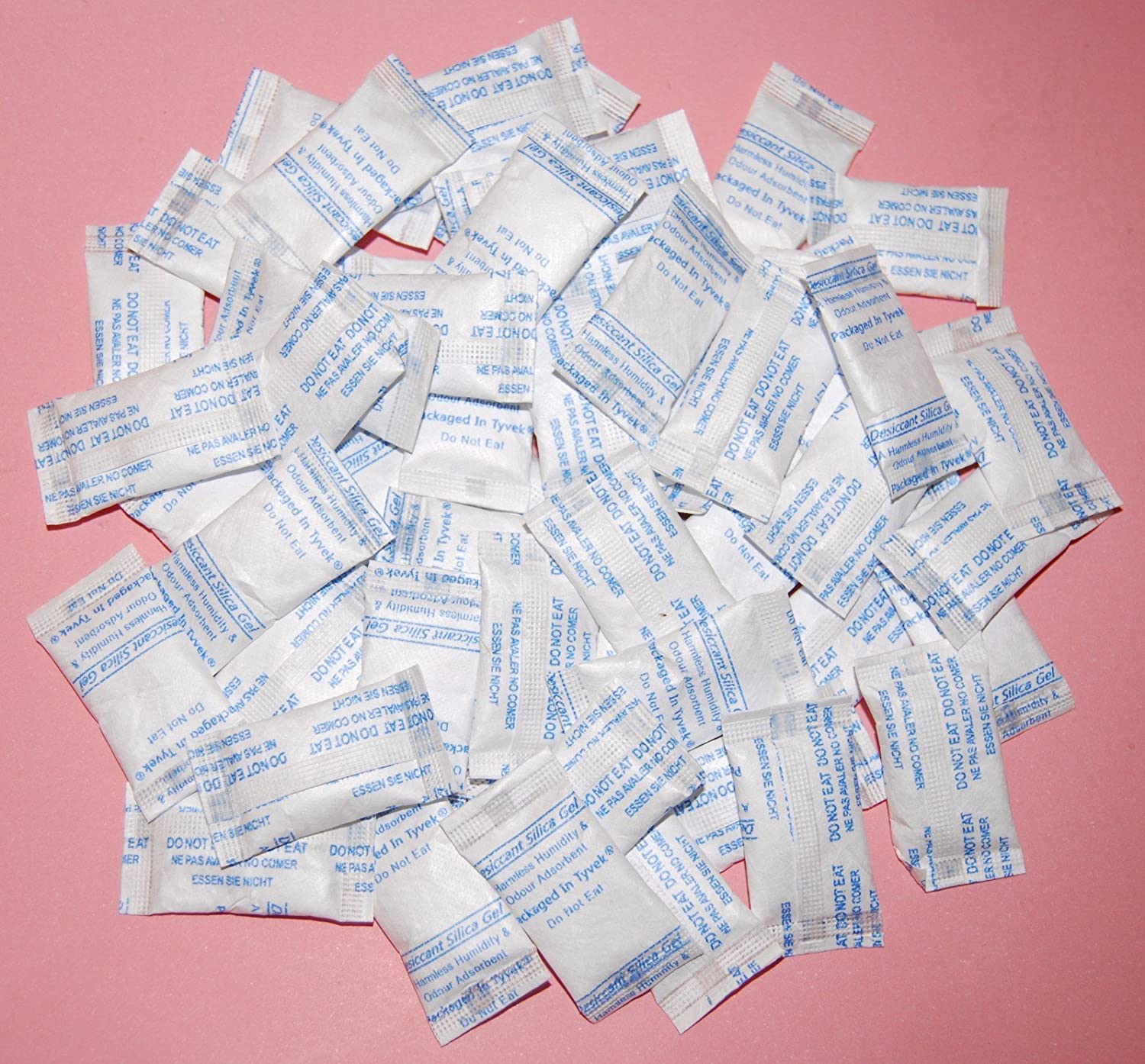 celloexpress 1g Silica Gel Pouches - Pack of 50 - Total Gel Weight 50g - Silica Gel in Tyvek Fabric Sachets (1g, 50)