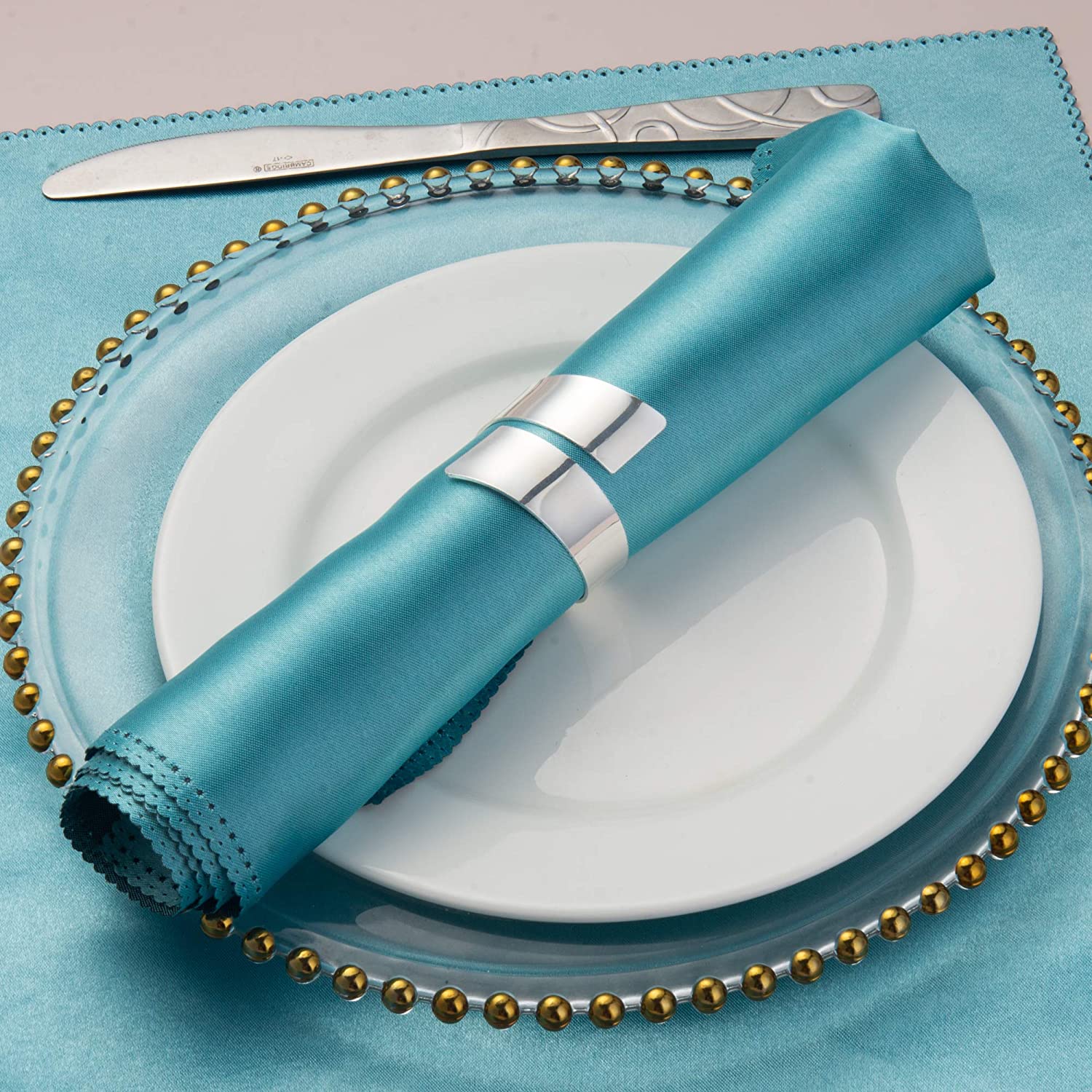 Feyarl 8 Pcs Napkin Rings Metal Napkin Holders for Wedding Dinner Party Banquet Festival Table Decor (Silver) - Image 3