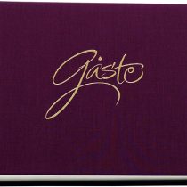 Rössler Papier Forever 18781002724 Guest Book 192 Pages, Size: 21 x 21 cm, Aubergine/Red