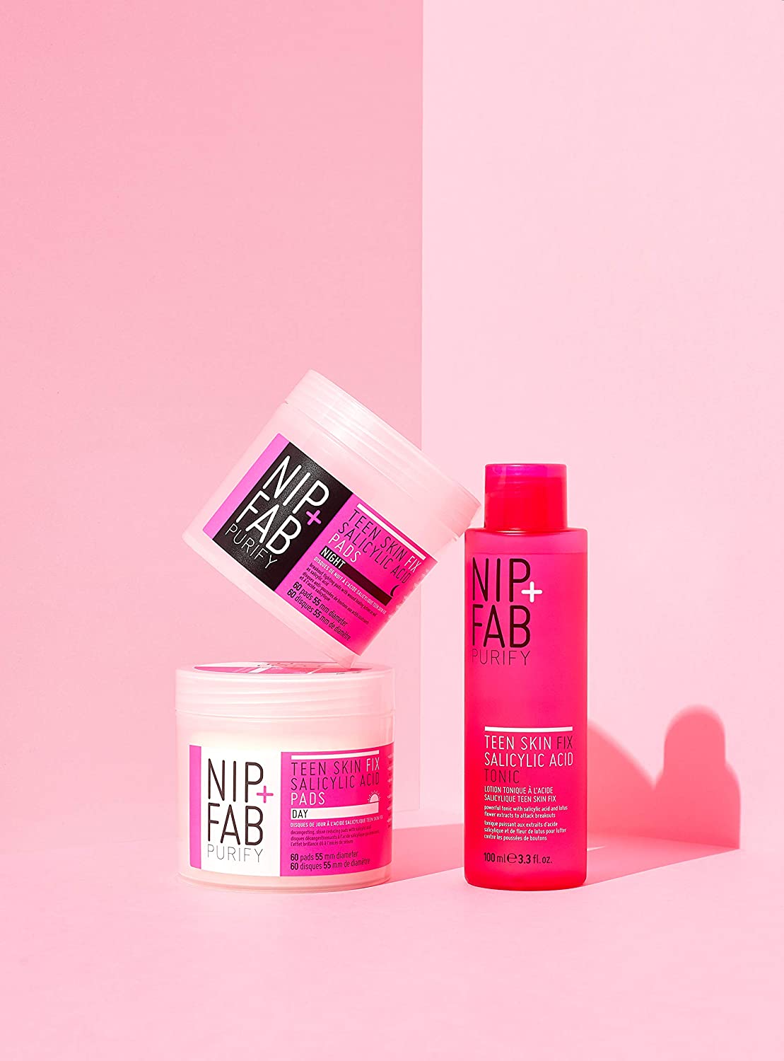 Nip + Fab Saliyclic Fix Cleansing Pads for Face with Hyaluronic Acid Exfoliating Facial Pad BHA Exfoliant for Skin Hydration Acne Breakouts and Blemishes - Image 3