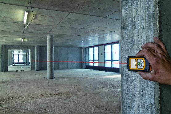 Stabila STB-LD320 Laser Distance Measurer and Pouch - Image 4