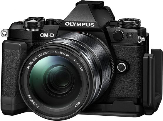 Olympus WC839901 ECG-2 Handgrip for the OM-D E-M5 Mark II - Image 2