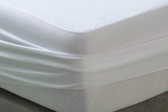 Tural - Waterproof & Breathable Bamboo Mattress Protector (Emperor Size 200x190/200cm) - Image 3