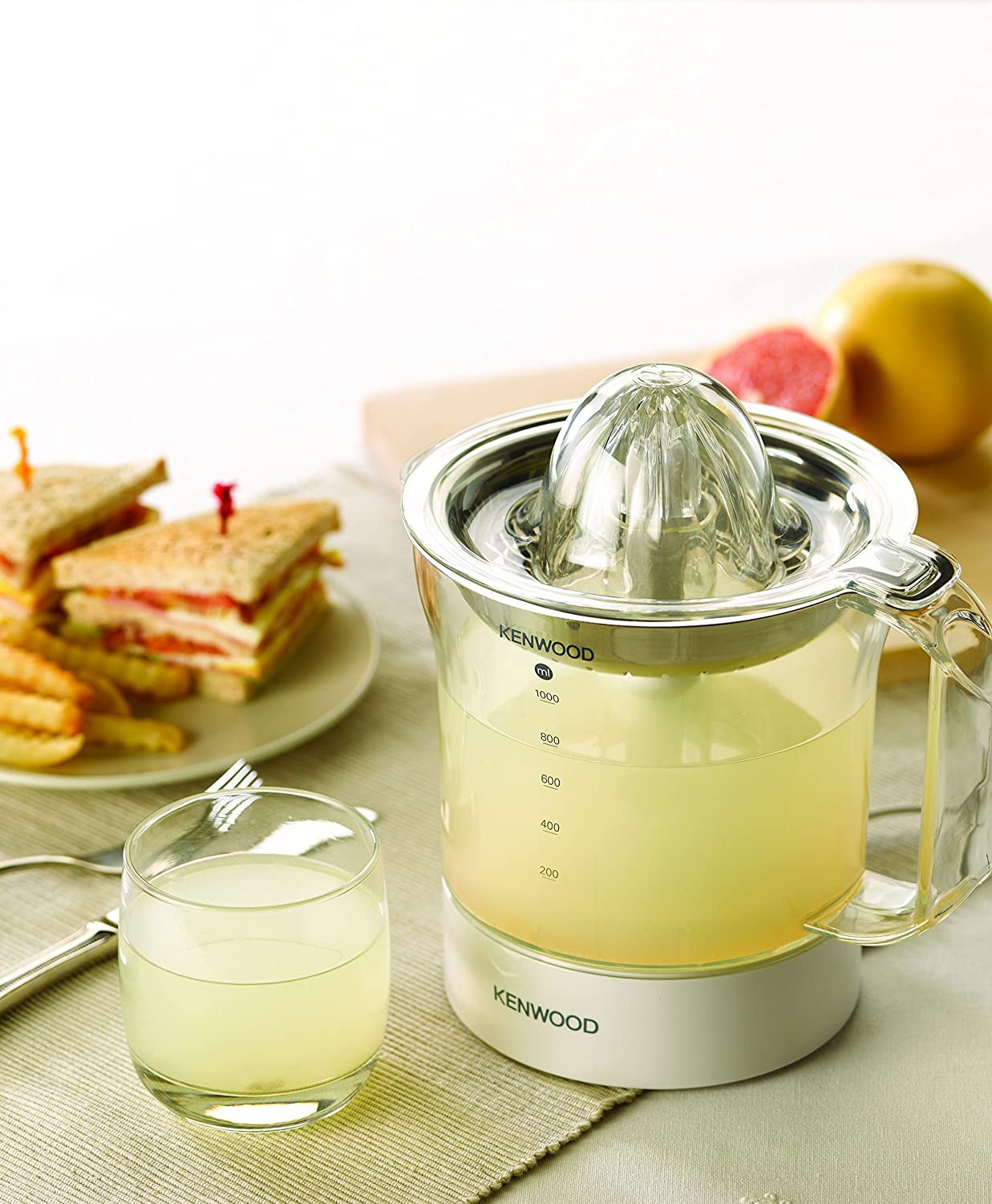 Kenwood JE 290 True-Serie / Zitruspresse / 1,0 Liter / Edelstahlsieb / 40 Watt / Weiß (Renewed), White - Image 4
