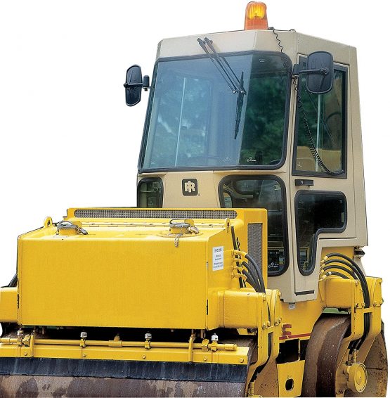 HELLA 2RL 007 552-001 Halogen-Rotating Beacon - KL Junior - 12V - Yellow - Magnet Mount - Yellow - Cable: 3500mm - Plug: DIN ISO 4165 - Image 3