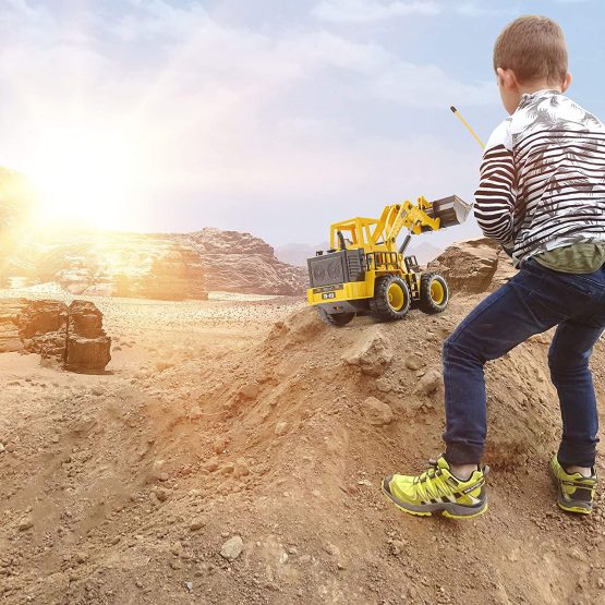 Top Race Remote Control RC Construction Bulldozer Toy Tractor Truck Front Loader Excavator Vehicle 5 Channel Full Functional Radio Controlled Toys Digger for Kids Boys Ages 3+ Lights & Sounds Tr-113, Orangeyellow - Image 3