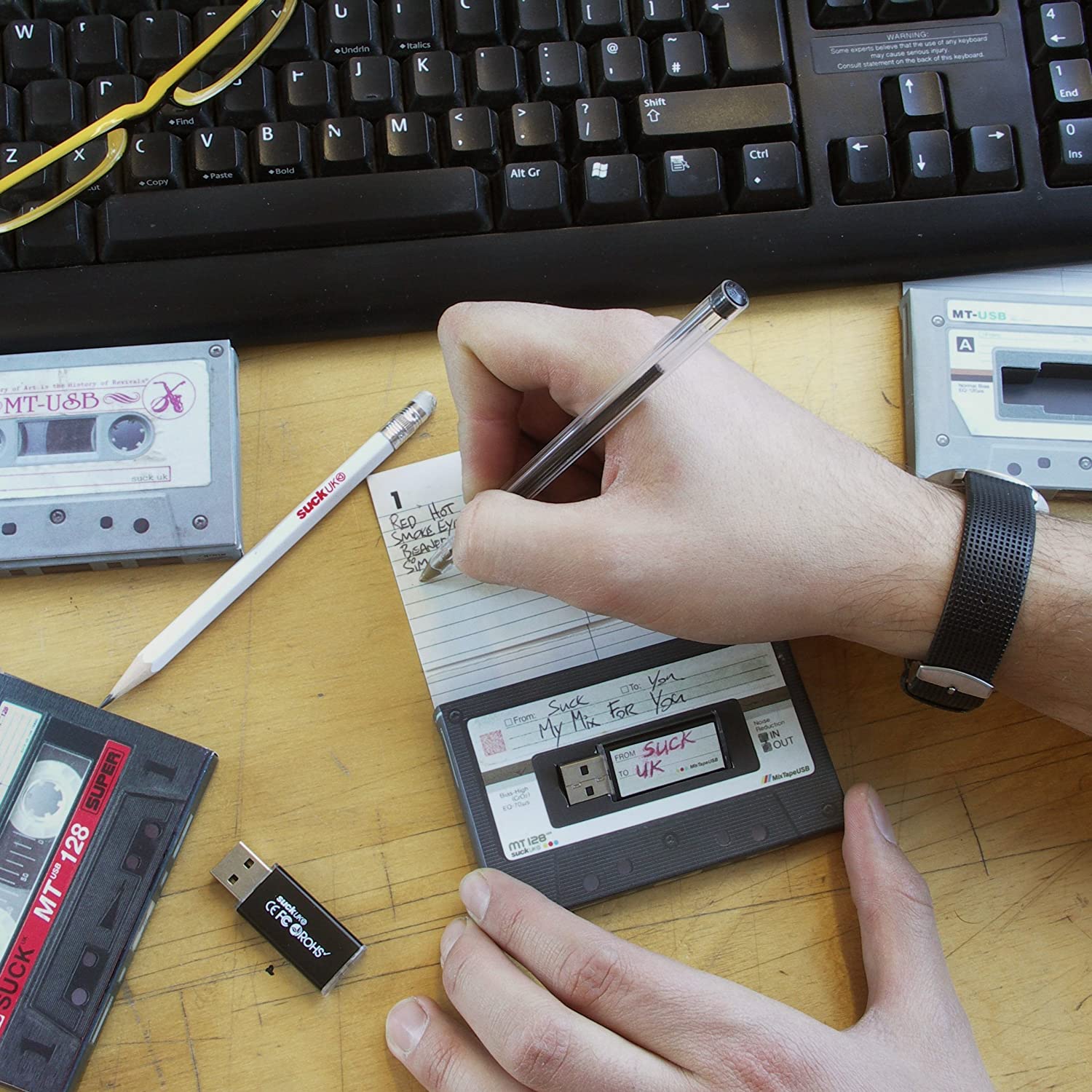 Suck UK USB Mixtape - Image 2