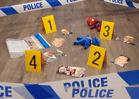 Kobe1 Police Crime Scene Kit:Police Barrier Tape(6m),Tamper Proof Evidence Collection Bags (x2),Photo Evidence Markers Frames Tentss:1 to 4 (10.5cm x 15cm). - Image 4