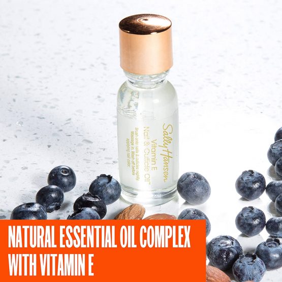 Sally Hansen Moisturising Vitamin E Nail and Cuticle Oil, 13.3ml - Image 4
