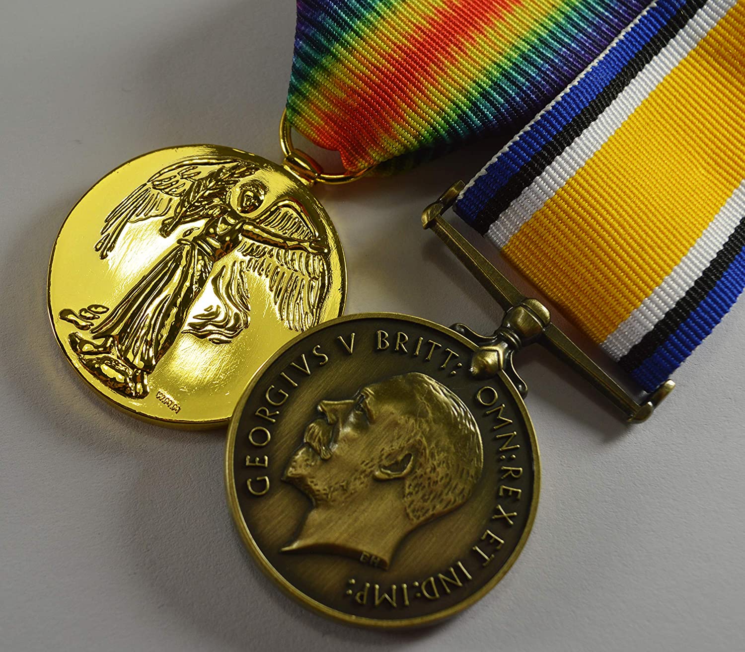 The Commemorative Coin Company Pair of Full Size Replica WW1 Service Medals. Great War for Victory Imperial Forces. Bronze, Gold - Image 2