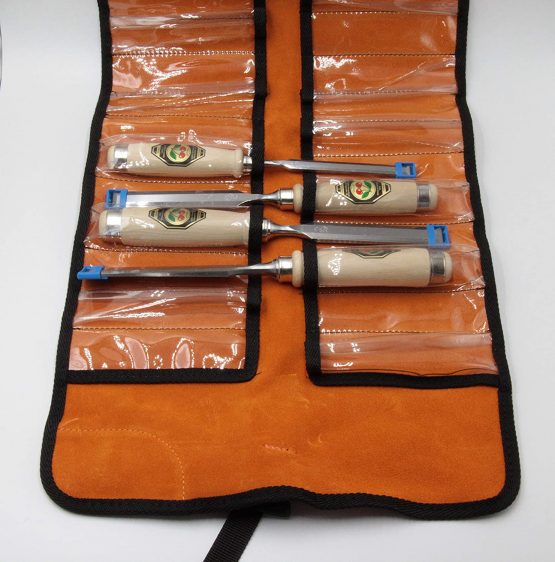 Kirschen 1151000 Firmer Chisel Set with Horn Beam Handle in Leather Roll, Beige/Silver, Set of 4 Pieces - Image 3