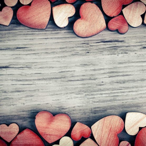 TSKDKIT 500 Pcs Wooden Hearts for Crafting, Small Wooden Heart Confetti Wedding Wooden Heart Embellishments Craft Wood Heart Shapes Heart Pieces Slice for Decorations - Image 4
