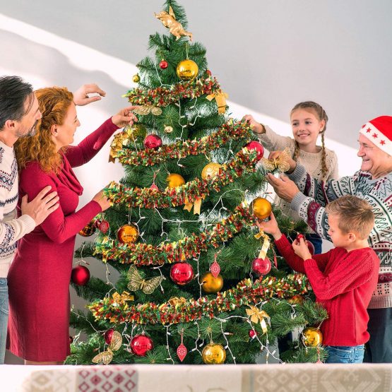 BBTO 39.4 Feet Tinsel Garland Mixed Color Metallic Tinsel Chunky Glittering Tinsel for Christmas Tree Decoration, 6 Pieces (Red, Green and Gold Mixed) - Image 2