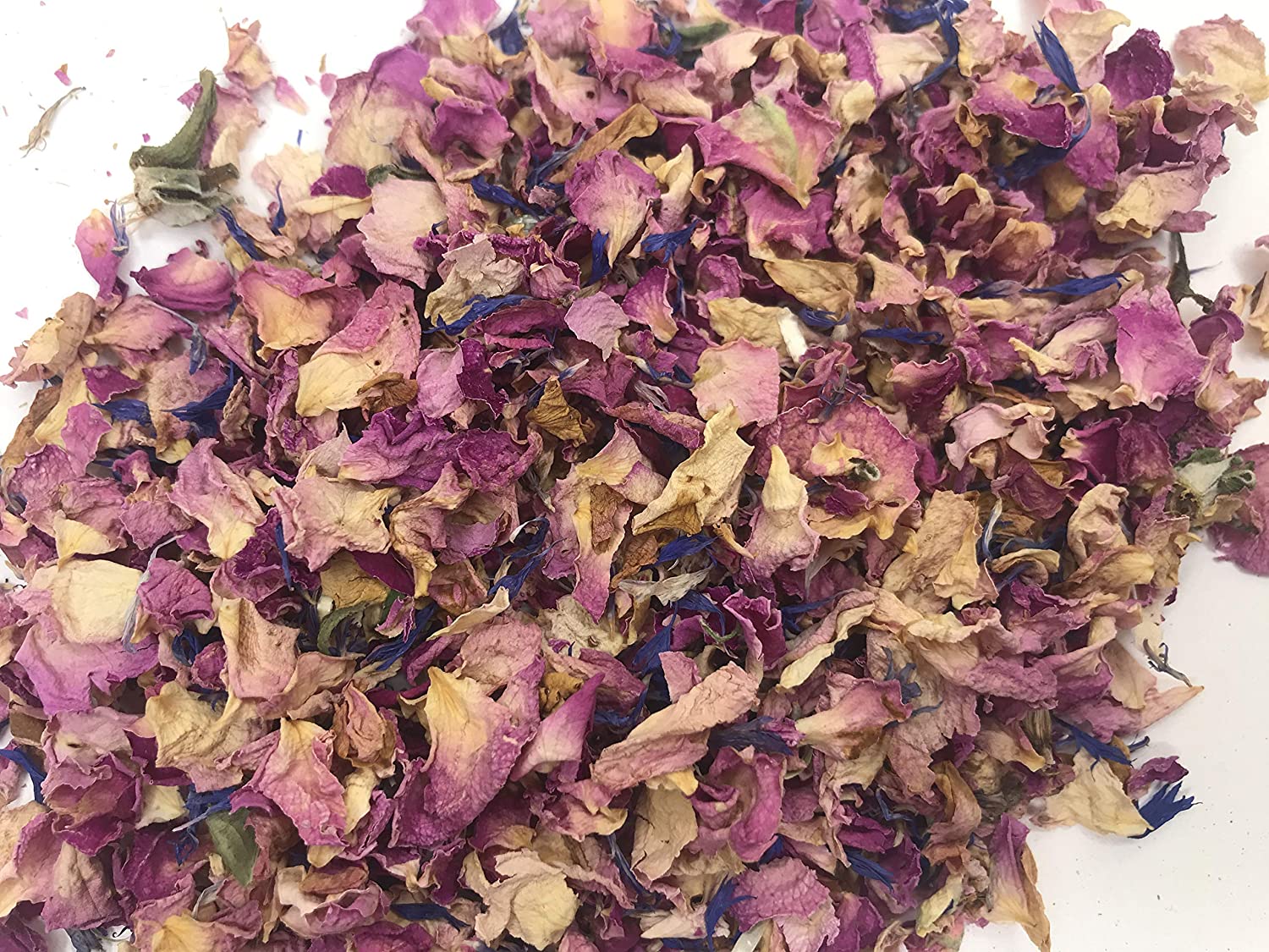 Natural Petals Confetti - 1 Litre - Vintage Pink Rose & Blue Cornflower - Biodegradable (81), Rose Kisses & Sapphire 081 - Image 3