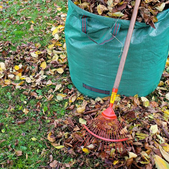 GardenKraft 10029 Reusable Garden Waste Bags / 272 Litres / H 76cm x D 67cm / Freestanding With Heavy Duty Carry Handles / Pack Of 2 - Image 3