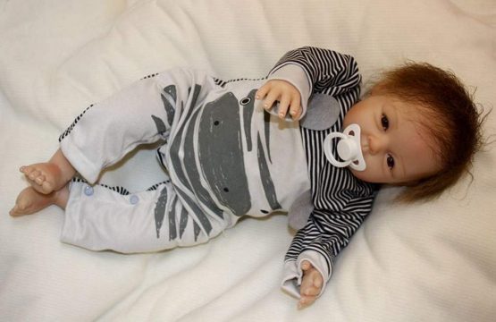 ZIYIUI Reborn Baby Doll Boy Handmade Soft Simulation Silicone Vinyl Cloth Body 22inch 55cm Lifelike Newborn Baby Boys Girls Toy Reborn Baby Toddler Xmas Gift for Ages 3+ - Image 3