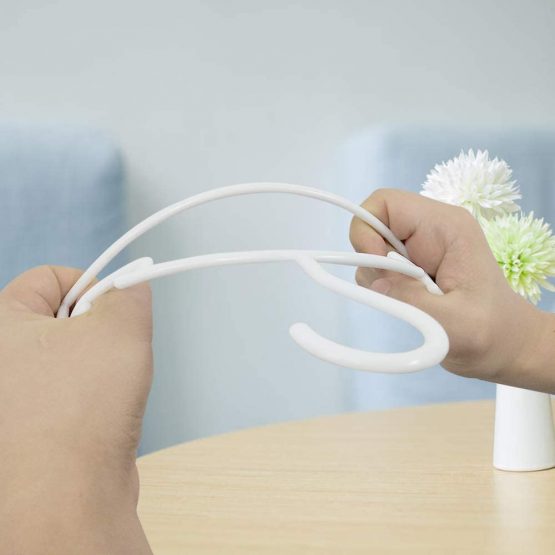 NORTHERN BROTHERS Clothes Hangers Baby Coat Hangers 80 Pack Plastic White Childrens Hangers with Trouser Skirt Bar for Baby Toddler Clothes Hanger - Image 4
