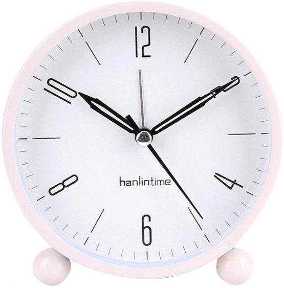 LA HAUTE 4" Round Silent Alarm Clock Non Ticking Bedside/Desk Alarm Clock Battery Powered Travel Clock with Nightlight (Beige)