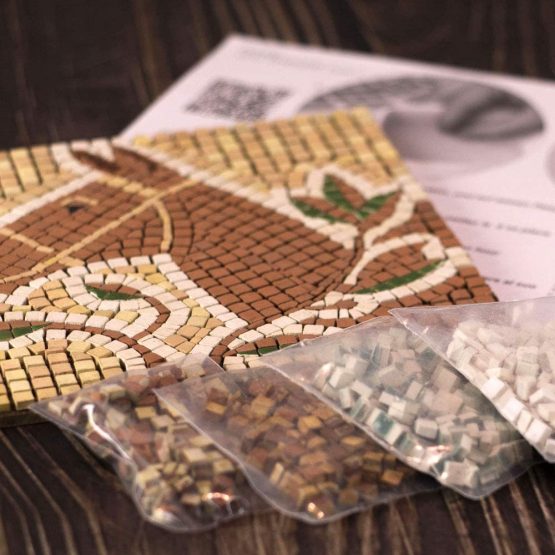DIY Mosaic Art Kit 5.9'' Square, 15x15cm, Apple - Image 3