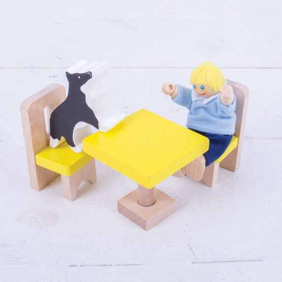 Bigjigs Toys Heritage Playset Wooden Doll Family - Dollhouse Figures - Image 2