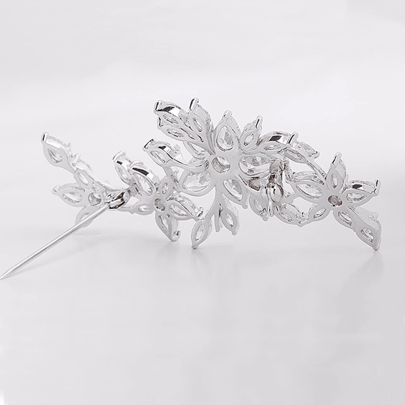 GULICX White Gold Plated Zircon Flower Blossom Diamante Brooch Badge Pin Wedding for Women, 6.1 cm x 6.1 cm x 3.3 cm - Image 3
