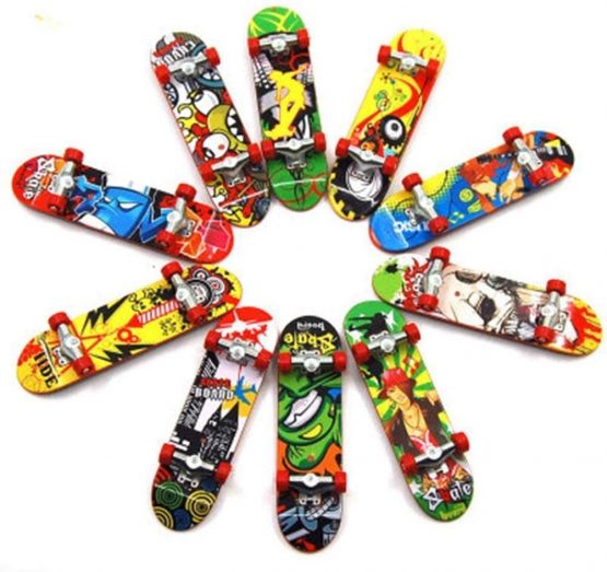 Sipobuy Mini Skateboard Toy Deck Truck Finger Board Skate Park Boy Kid Children Gift Random 6pcs - Image 2
