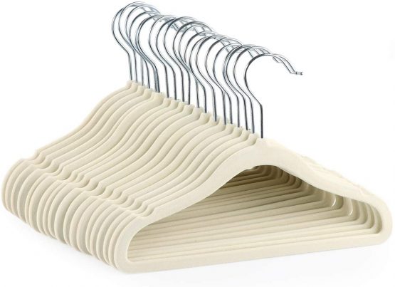 ilauke 20 Pack Kids Velvet Hangers, Children’s Coat Hangers, Non-Slip Clothes Hangers for Baby Ultra Thin Space Saving 360° Swivel Hook, Beige