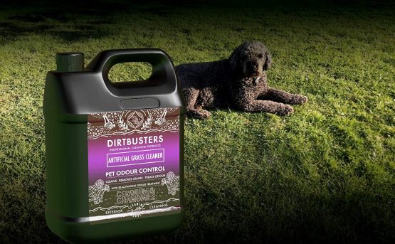 Dirtbusters pet artificial grass cleaner geranium and chamomile with added reactivating pet odour urine deodoriser for dogs and cats cleans removes stains odour neutralises 1 x 5 litres - Image 2