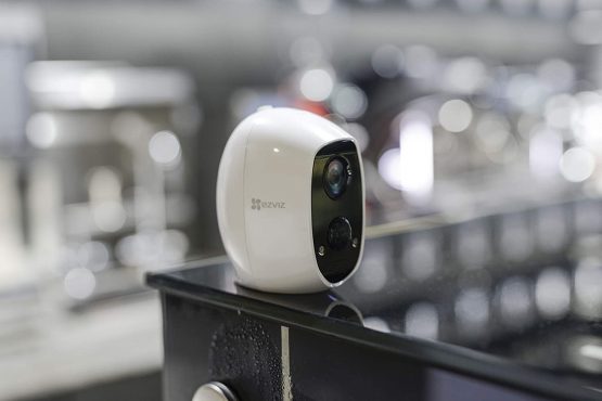 EZVIZ C3A Indoor/Outdoor Battery Camera and 4G Hub with Built-in Siren - Image 4