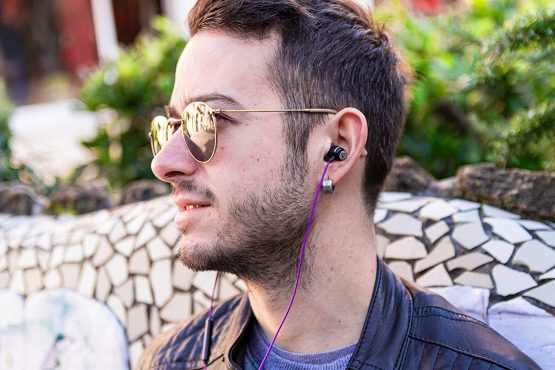 Earphones with Microphone - LUDOS CLAMOR in-Ear Headphones with Mic and Volume Control Earbuds, Bass, Reinforced Cable, New Generation Memory Foam Earphone for Computer, Laptop, PC, Samsung, iPhone - Image 2